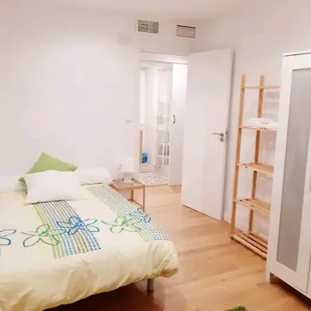 Centrico En Con Garaje Gratis. Apartment *